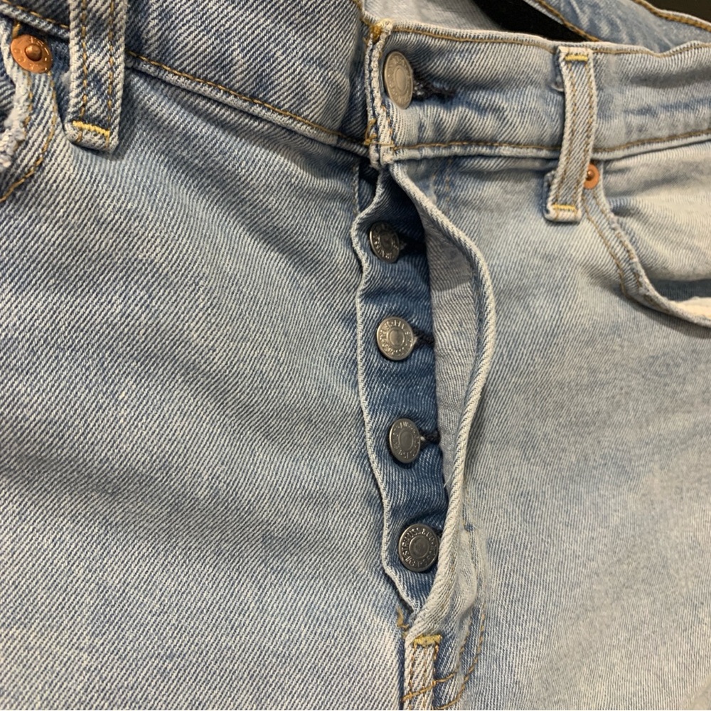 Levi's | Women's Premium Wedgie Icon Fit Light Wash Denim Jeans | Sz 32 - Picture 6 of 16